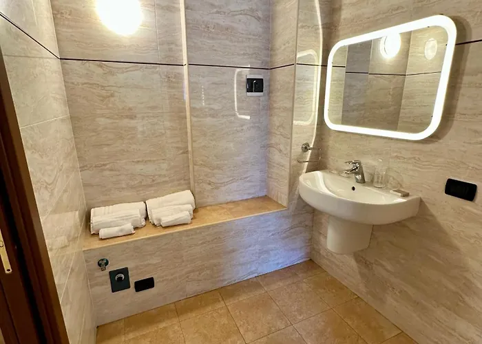 Casa Fiocchetto - Giardini Reali Турин