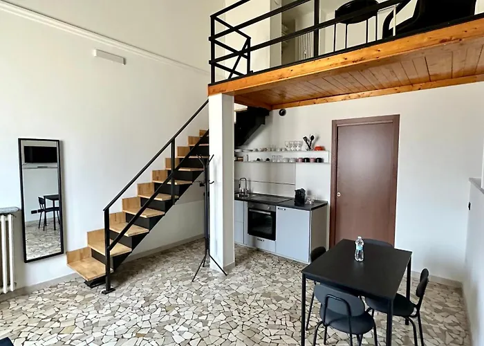 アパート Casa Fiocchetto - Giardini Reali *