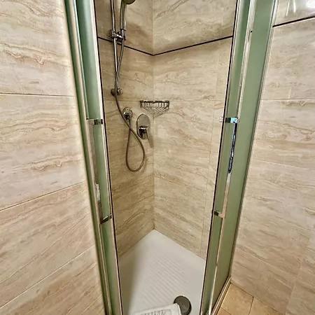 Casa Fiocchetto - Giardini Reali Apartamento
