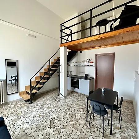 Apartamento Casa Fiocchetto - Giardini Reali *
